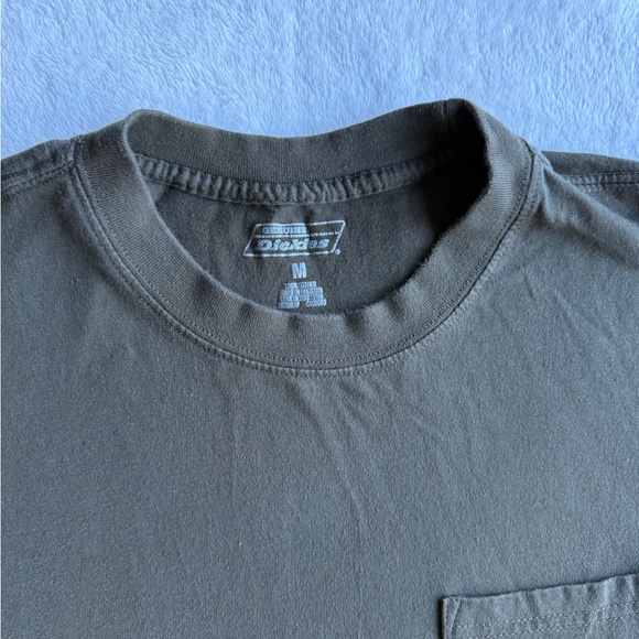 Dickies Moss Green Short Sleeve Tee - Picture 2 of 3